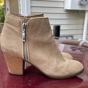 Stylish Tan Ankle Boots for Women